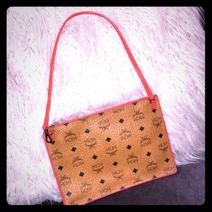 Ⓜ️CⓂ️ Clutch‼️ Cognac Color w/ orange trim 🧡🍊💥